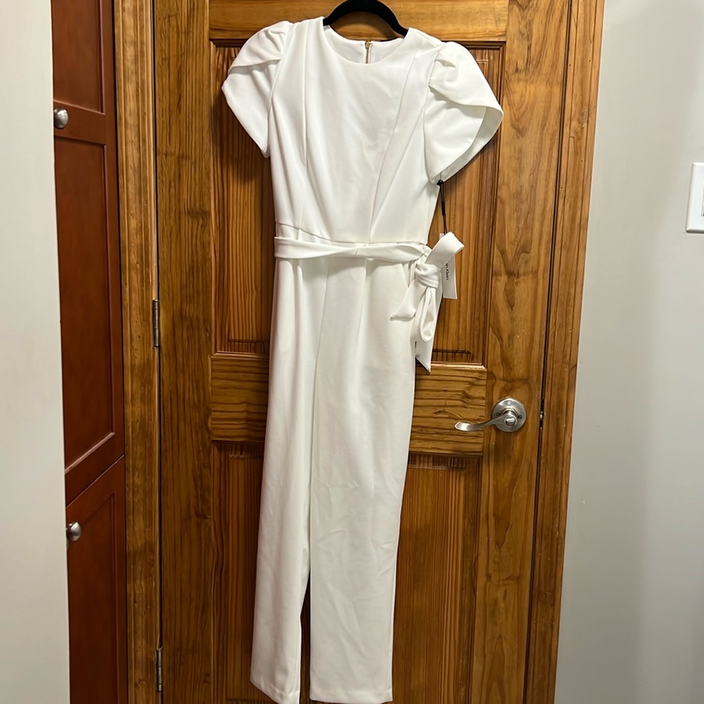 NWT Calvin Klein Cream Jumpsuit Size 2